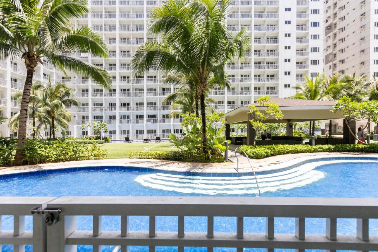 Staycation At Shore - Direct Pool Manila Exterior foto