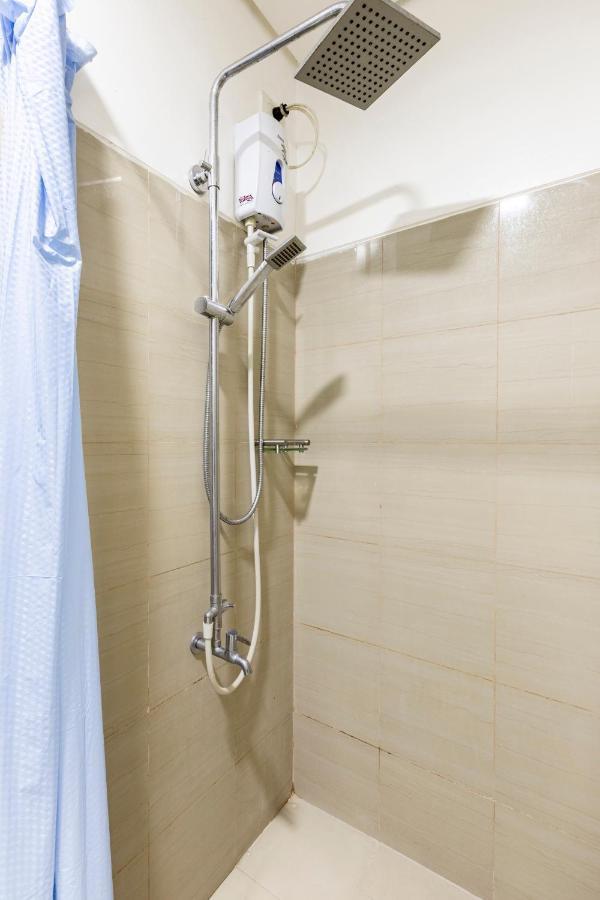 Staycation At Shore - Direct Pool Manila Exterior foto