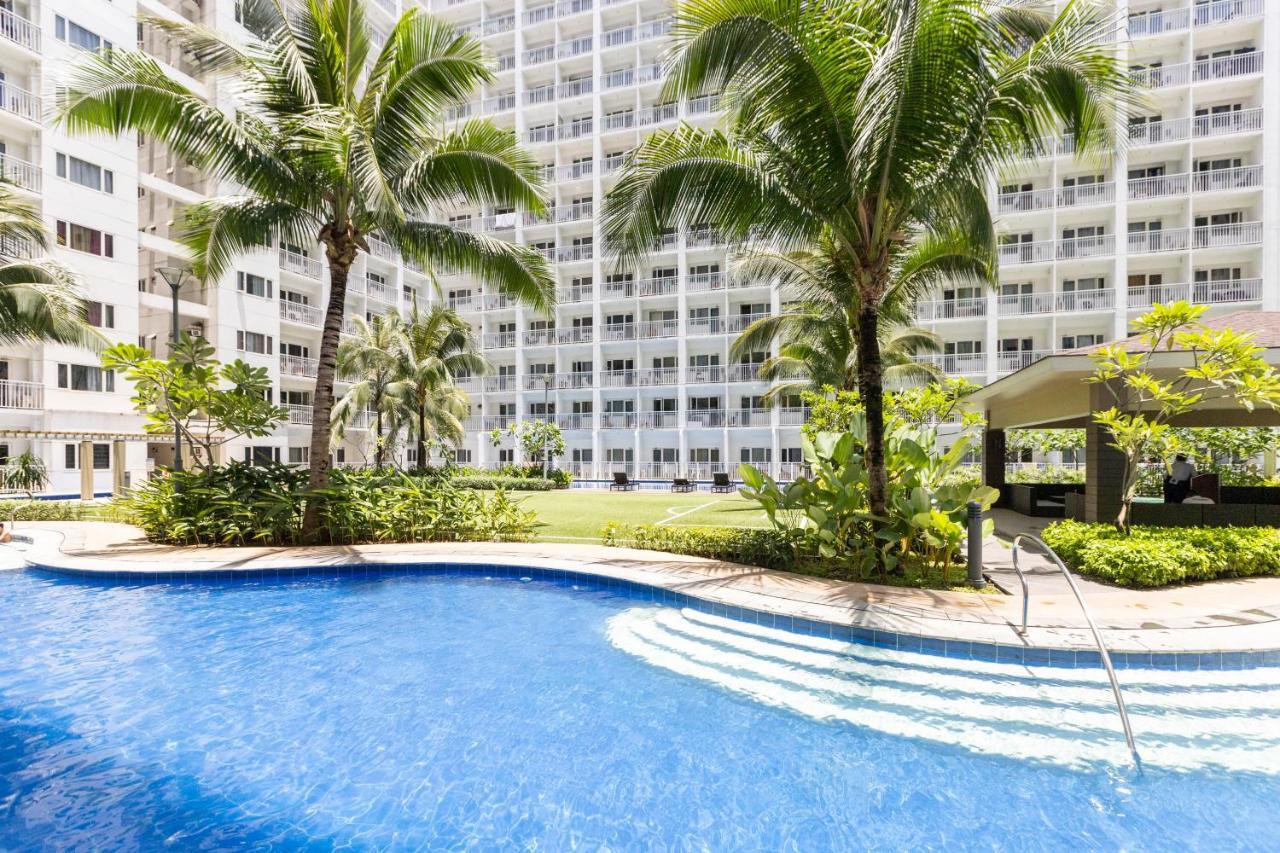 Staycation At Shore - Direct Pool Manila Exterior foto